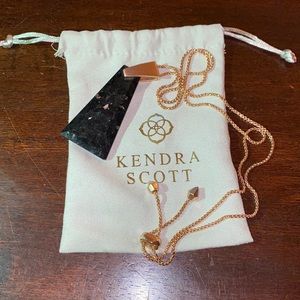 Kendra Scott pendant necklace
